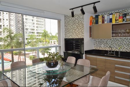 Apartamento à venda com 142m², 3 quartos e 2 vagasVaranda