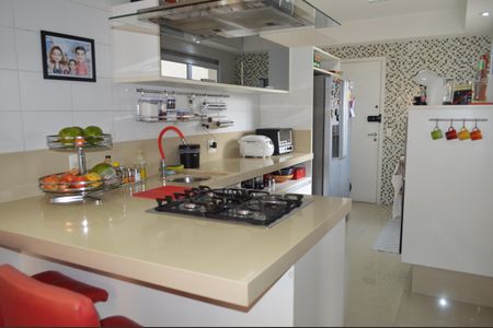 Apartamento à venda com 142m², 3 quartos e 2 vagasCozinha