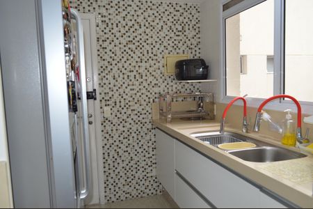 Apartamento à venda com 142m², 3 quartos e 2 vagasCozinha