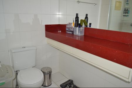 Apartamento à venda com 142m², 3 quartos e 2 vagasBanheiro Suíte 1