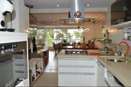 Apartamento à venda com 142m², 3 quartos e 2 vagasCozinha