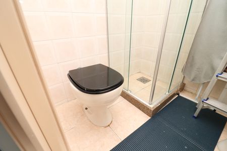 Apartamento para alugar com 184m², 4 quartos e 3 vagasBanheiro de serviço