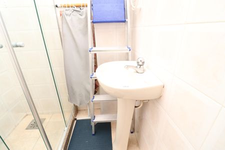 Apartamento para alugar com 184m², 4 quartos e 3 vagasBanheiro de serviço