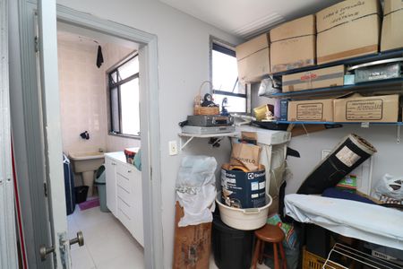 Apartamento para alugar com 184m², 4 quartos e 3 vagasQuarto de Serviço