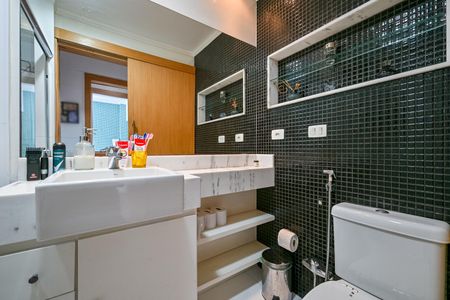 Apartamento à venda com 80m², 2 quartos e 2 vagasBanheiro