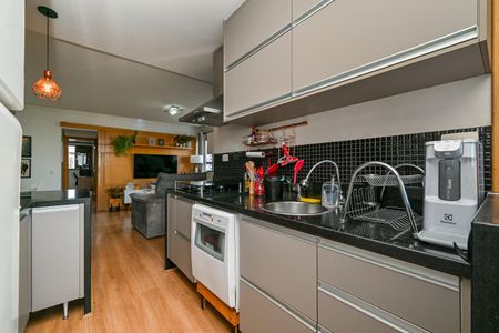Apartamento à venda com 80m², 2 quartos e 2 vagasCozinha
