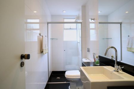 Apartamento à venda com 160m², 4 quartos e 2 vagasBanheiro