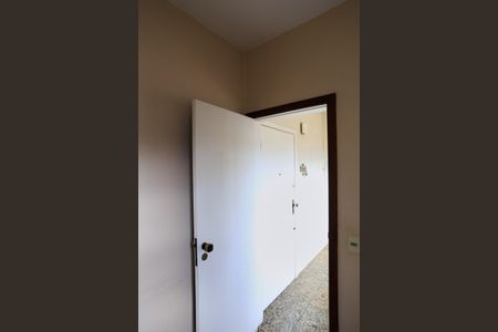 Apartamento à venda com 160m², 4 quartos e 2 vagasQuarto de Serviço