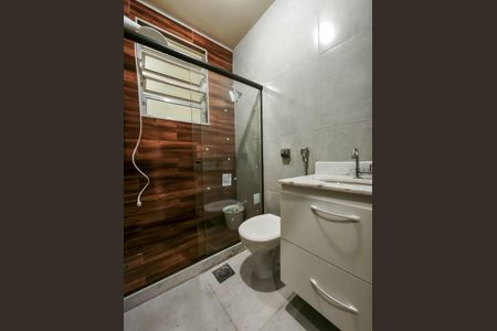 Apartamento para alugar com 75m², 2 quartos e 1 vagaBanheiro Corredor