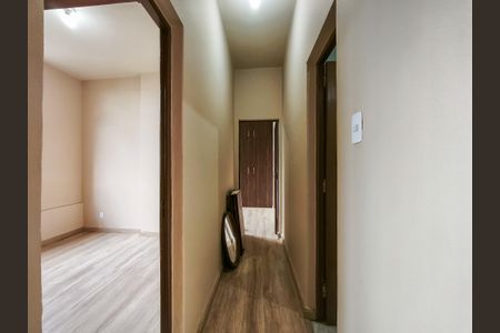 Apartamento para alugar com 75m², 2 quartos e 1 vagaCorredor