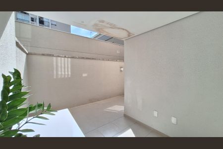 Apartamento à venda com 103m², 3 quartos e 1 vagaQuintal