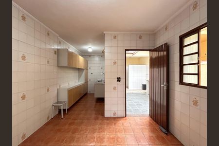 Casa para alugar com 200m², 3 quartos e 2 vagasCozinha