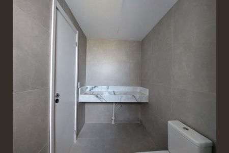 Apartamento à venda com 155m², 3 quartos e 3 vagasBanheiro 1