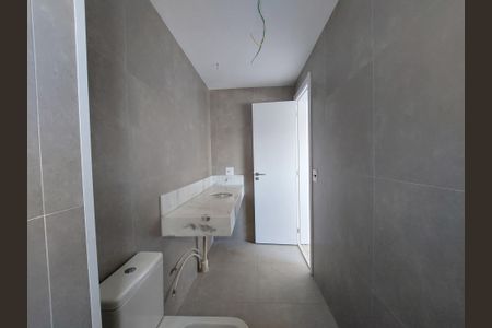 Apartamento à venda com 155m², 3 quartos e 3 vagasBanheiro 3