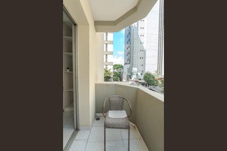 Studio para alugar com 37m², 1 quarto e 1 vaga Studio para alugar com 37m², 1 quarto e 1 vagaSacada
