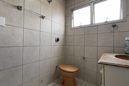 Apartamento à venda com 107m², 3 quartos e 1 vagaBanheiro da Suíte