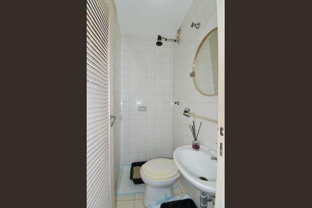 Apartamento à venda com 107m², 3 quartos e 1 vagaÁrea de Serviço - Banheiro de Serviço