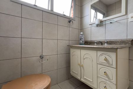 Apartamento à venda com 107m², 3 quartos e 1 vagaBanheiro da Suíte