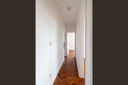 Apartamento para alugar com 86m², 4 quartos e 1 vaga Apartamento para alugar com 86m², 4 quartos e 1 vagaCorredor