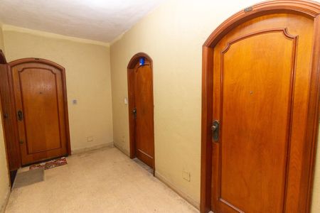Apartamento para alugar com 86m², 4 quartos e 1 vaga Apartamento para alugar com 86m², 4 quartos e 1 vagaLockBox