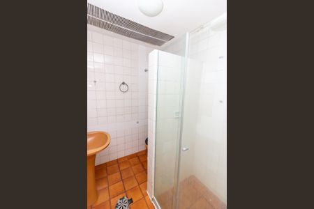 Apartamento para alugar com 86m², 4 quartos e 1 vaga Apartamento para alugar com 86m², 4 quartos e 1 vagaBanheiro