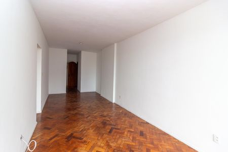 Apartamento para alugar com 86m², 4 quartos e 1 vaga Apartamento para alugar com 86m², 4 quartos e 1 vagaSala