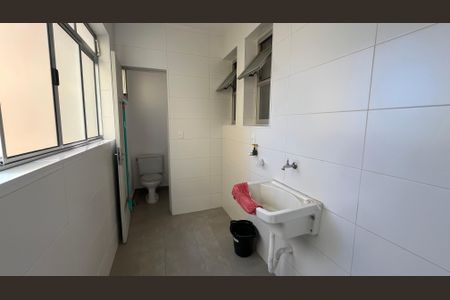 Apartamento à venda com 79m², 2 quartos e 1 vagaÁrea de Serviço