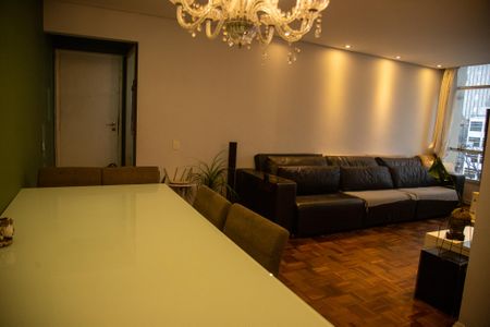 Apartamento para alugar com 115m², 3 quartos e 1 vagaSala