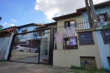Casa para alugar com 120m², 3 quartos e 2 vagasFachada
