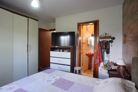 Casa para alugar com 120m², 3 quartos e 2 vagasSuíte
