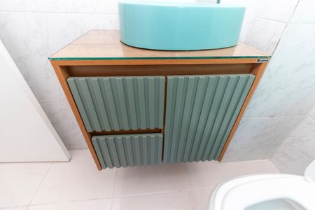 Casa de condomínio para alugar com 90m², 2 quartos e 1 vaga Casa de condomínio para alugar com 90m², 2 quartos e 1 vagaBanheiro