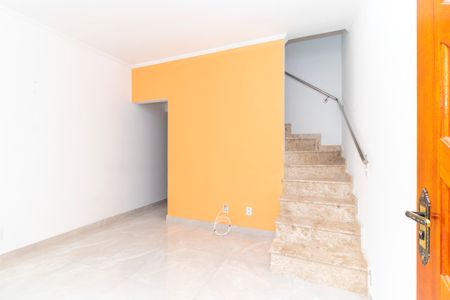 Casa de condomínio para alugar com 90m², 2 quartos e 1 vaga Casa de condomínio para alugar com 90m², 2 quartos e 1 vagaSala