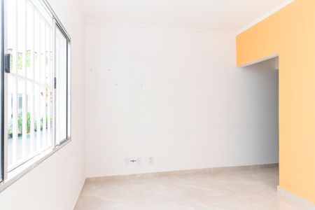 Casa de condomínio para alugar com 90m², 2 quartos e 1 vaga Casa de condomínio para alugar com 90m², 2 quartos e 1 vagaSala