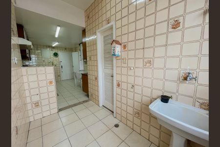 Apartamento à venda com 105m², 3 quartos e 1 vaga Apartamento à venda com 105m², 3 quartos e 1 vagaÁrea de Serviço