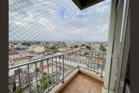 Apartamento à venda com 105m², 3 quartos e 1 vaga Apartamento à venda com 105m², 3 quartos e 1 vagaQuarto 2 - Varanda