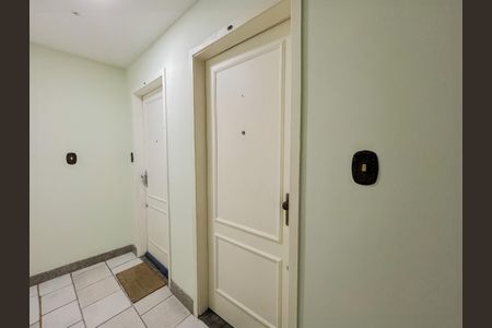 Apartamento à venda com 105m², 3 quartos e 1 vaga Apartamento à venda com 105m², 3 quartos e 1 vagaÁrea comum