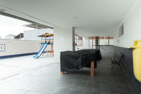 Apartamento à venda com 105m², 3 quartos e 1 vaga Apartamento à venda com 105m², 3 quartos e 1 vagaÁrea comum - Playground