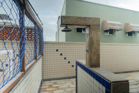 Apartamento à venda com 105m², 3 quartos e 1 vaga Apartamento à venda com 105m², 3 quartos e 1 vagaÁrea comum - Piscina