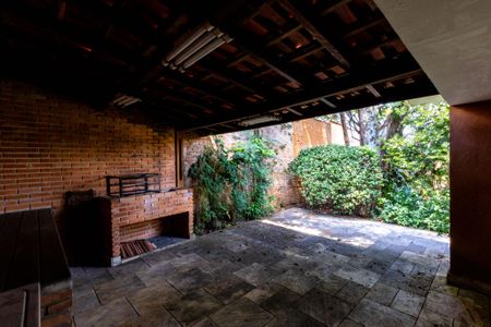 Casa para alugar com 380m², 3 quartos e 5 vagasChurrasqueira