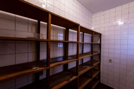 Casa para alugar com 380m², 3 quartos e 5 vagasQuarto de serviço 2 despensa