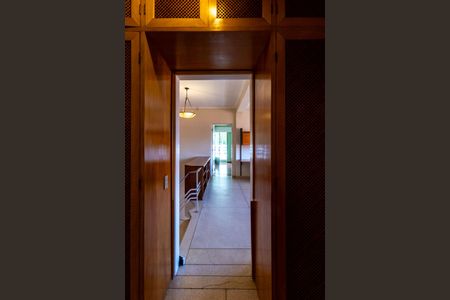 Casa para alugar com 380m², 3 quartos e 5 vagasHall Armários