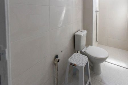 Apartamento para alugar com 47m², 2 quartos e 1 vaga Apartamento para alugar com 47m², 2 quartos e 1 vagaBanheiro