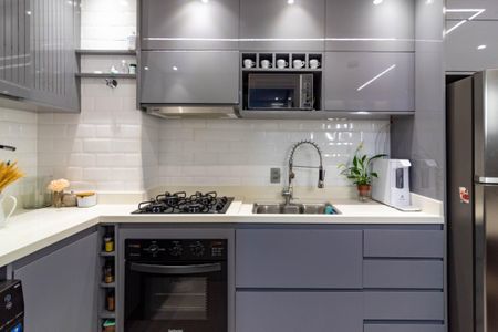 Apartamento à venda com 34m², 2 quartos e sem vaga Apartamento à venda com 34m², 2 quartos e sem vagaCozinha Americana - Área de Serviço Conjugados