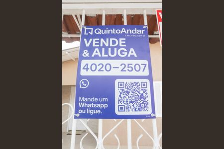 Casa à venda com 165m², 3 quartos e 1 vaga Casa à venda com 165m², 3 quartos e 1 vagaPlaca instalada