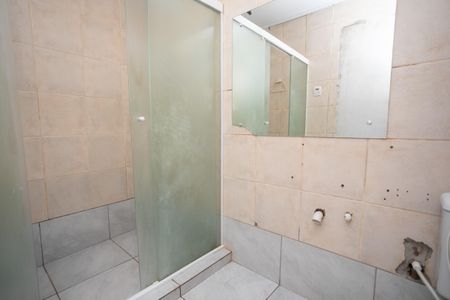 Casa à venda com 165m², 3 quartos e 1 vaga Casa à venda com 165m², 3 quartos e 1 vagaBanheiro 2