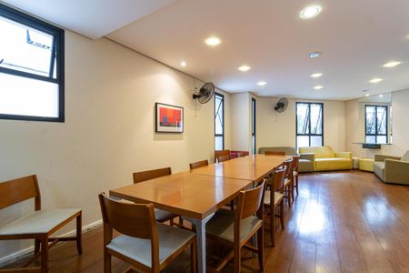 Apartamento à venda com 58m², 2 quartos e 1 vagaÁrea comum - Salão de festas