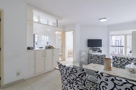 Apartamento à venda com 58m², 2 quartos e 1 vagaSala de Jantar