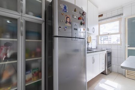 Apartamento à venda com 58m², 2 quartos e 1 vagaCozinha