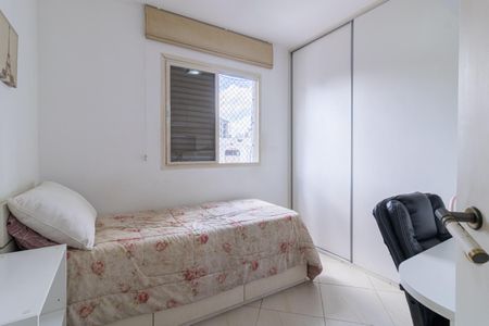Apartamento à venda com 58m², 2 quartos e 1 vagaQuarto 2