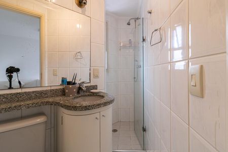 Apartamento à venda com 58m², 2 quartos e 1 vagaBanheiro Corredor